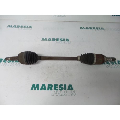 Renault - Modus - Front drive shaft, left