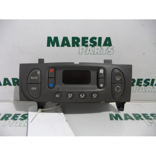 Renault - Megane Scenic - Heater control panel