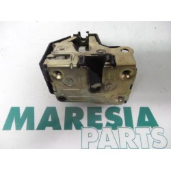 Renault - Megane Scenic - Rear door lock mechanism 4-door, left