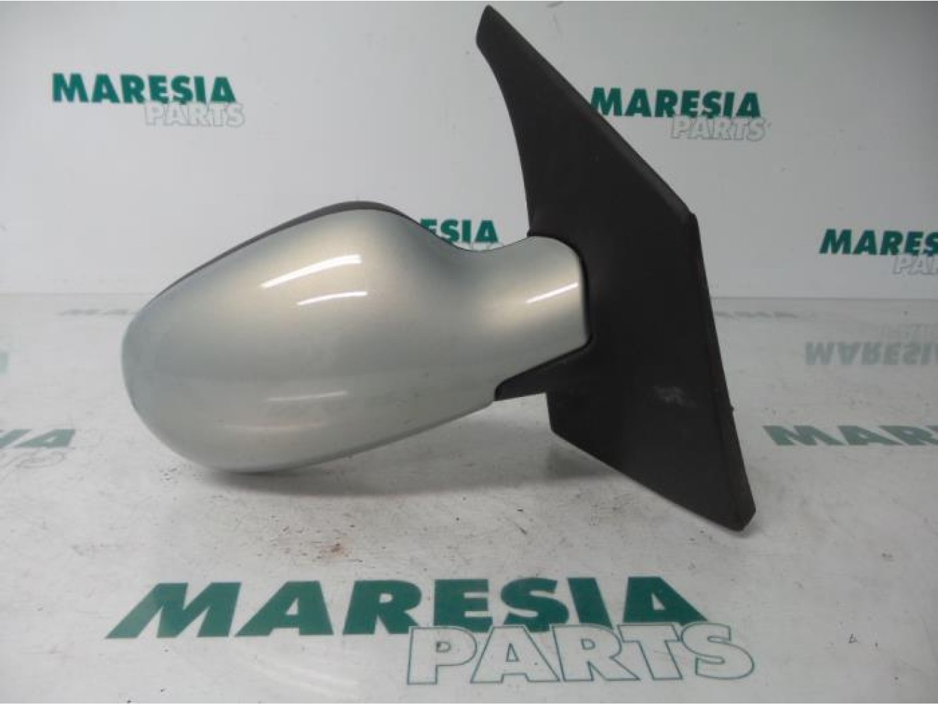 Renault - Megane Scenic - Wing mirror, right