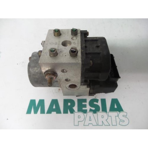 Renault - Megane Scenic - ABS pump