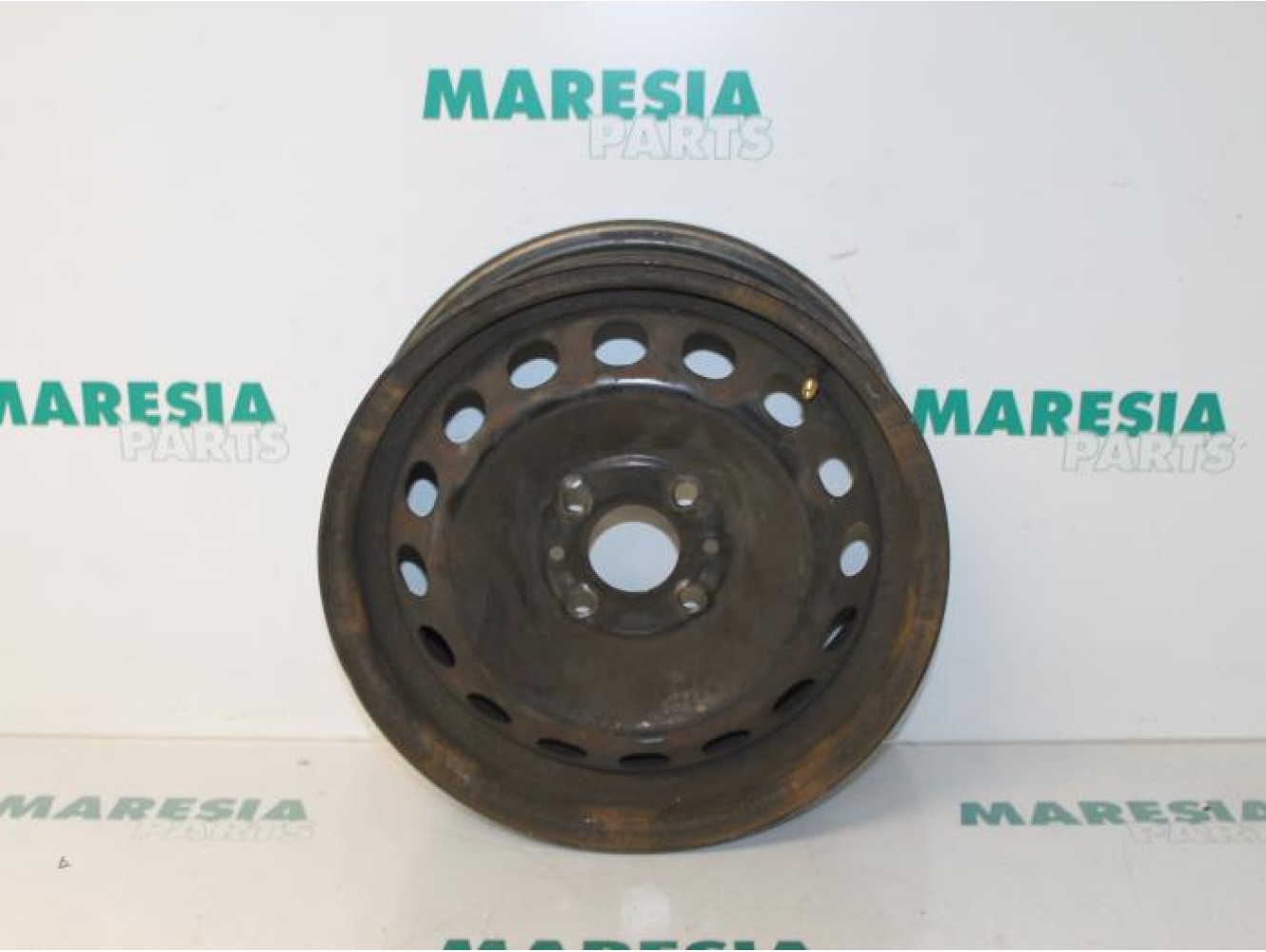 Fiat - Punto - Wheel