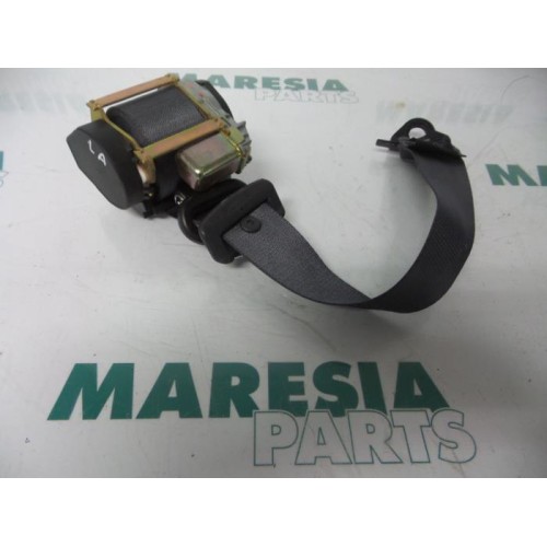 Renault - Laguna - Sicherheitsgurt links hinten