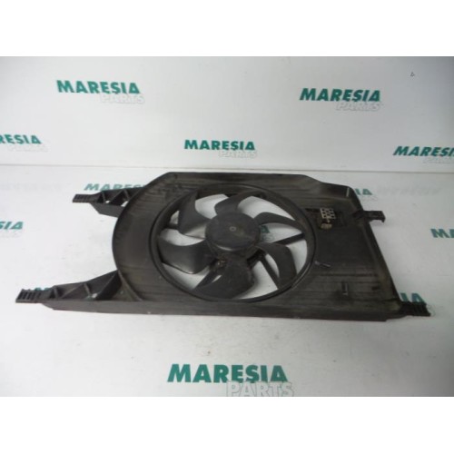Renault - Laguna - Fan motor