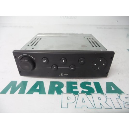 Renault - Laguna - Panneau de commandes navigation