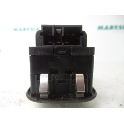 Peugeot - 206 - Multi-functional window switch