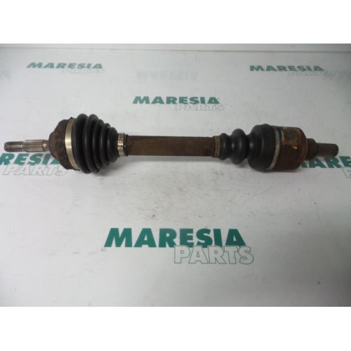 Peugeot - 206 - Aandrijfas links-voor