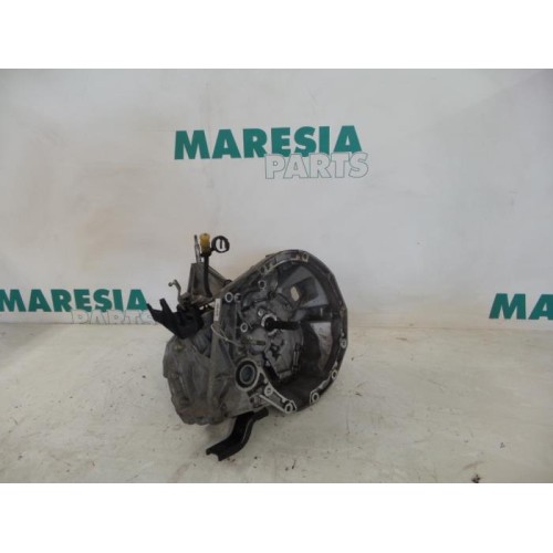 Renault - Laguna - Gearbox