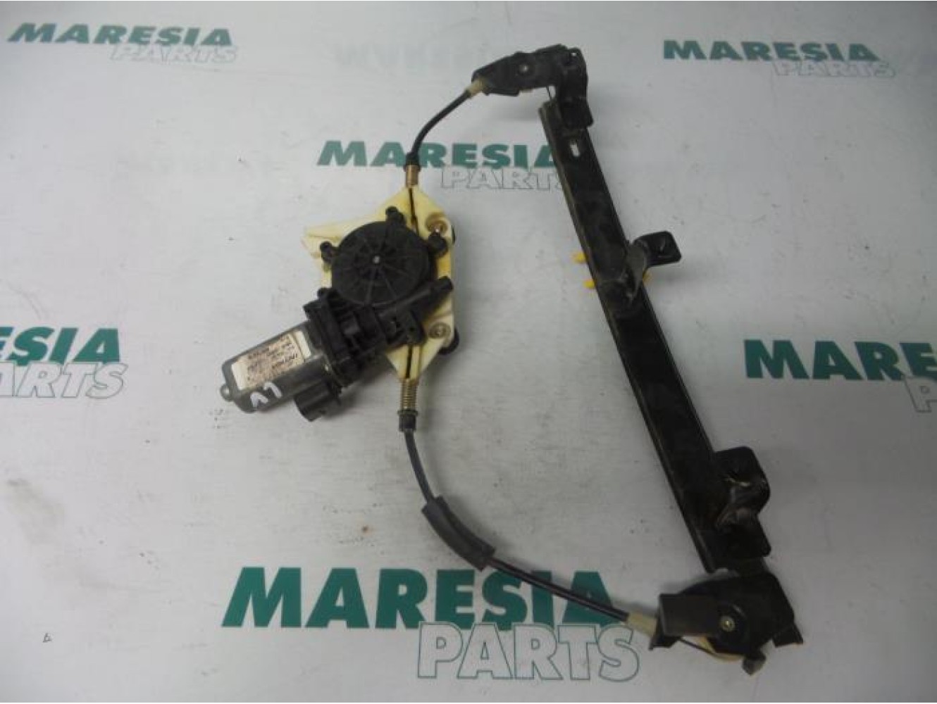Alfa Romeo - 156 - Fenstermechanik 4-türig links vorne