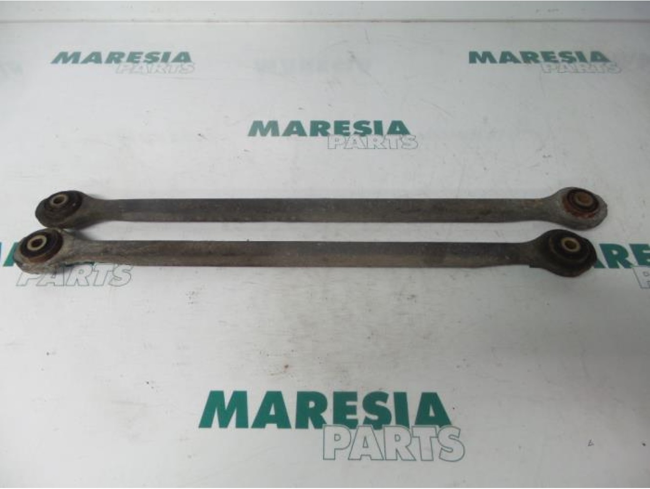 Alfa Romeo - 156 - Anti-roll bar guide