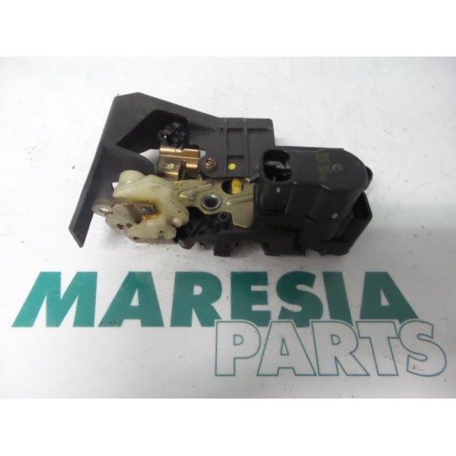 Alfa Romeo - 156 - Front door lock mechanism 4-door, right