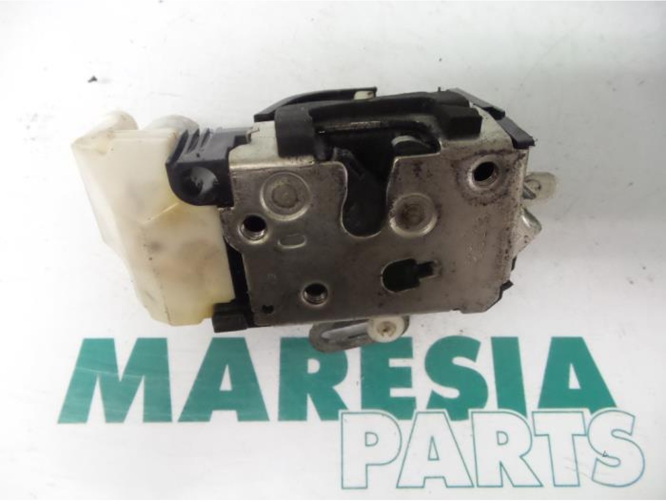 Fiat - Punto - Front door lock mechanism 4-door, right