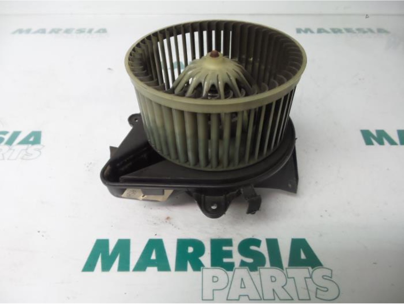 Fiat - Punto - Heating and ventilation fan motor