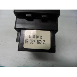 Peugeot - 206 - Indicator switch
