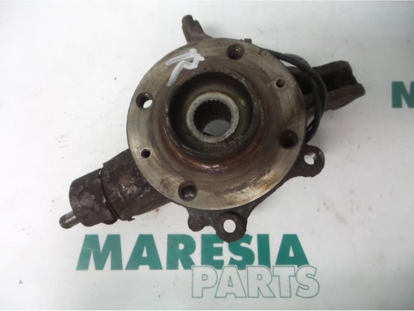 Peugeot - 307 - Knuckle, front right