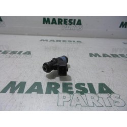 Renault - Clio - Injector (petrol injection)