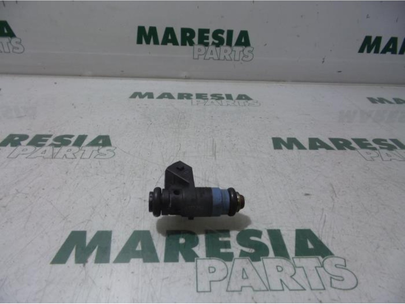 Renault - Clio - Injector (petrol injection)
