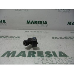 Renault - Clio - Injector (petrol injection)
