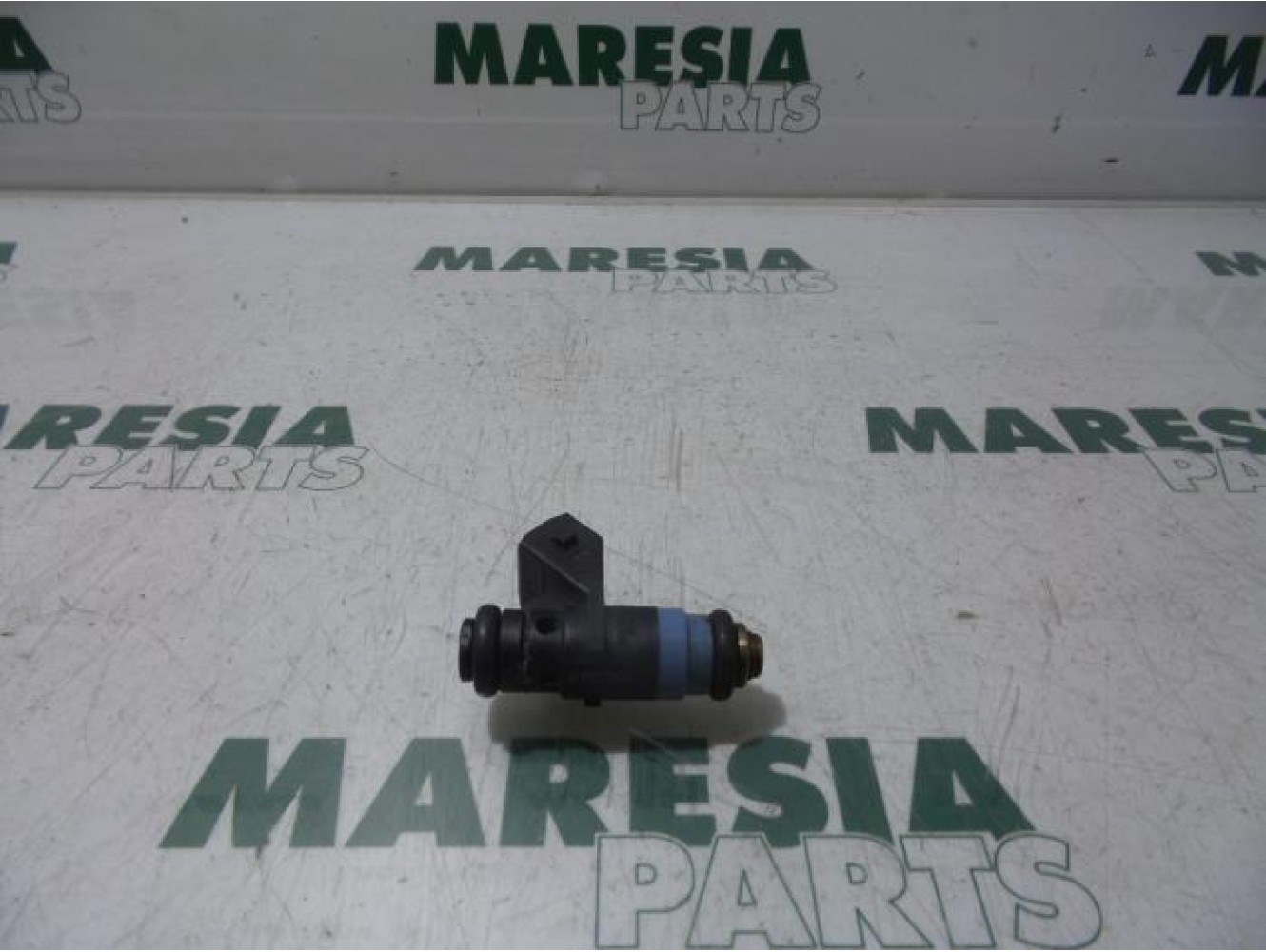 Renault - Clio - Injector (petrol injection)