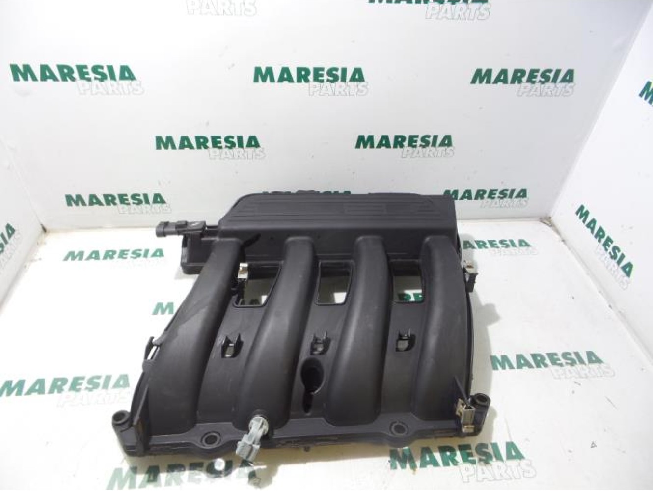 Renault - Clio - Intake manifold