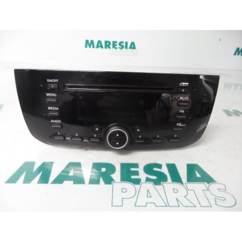 Fiat - Punto - Radio CD player