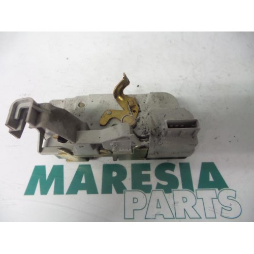 Peugeot - 307 - Rear door mechanism 4-door, right