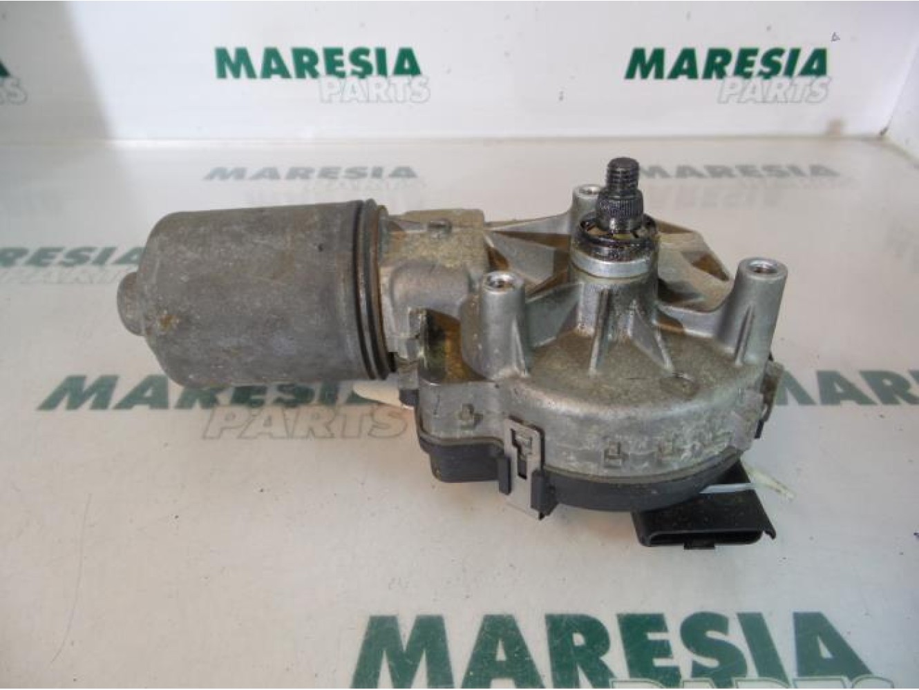 Renault - Vel Satis - Front wiper motor