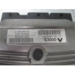 Renault - Megane Scenic - Engine management computer