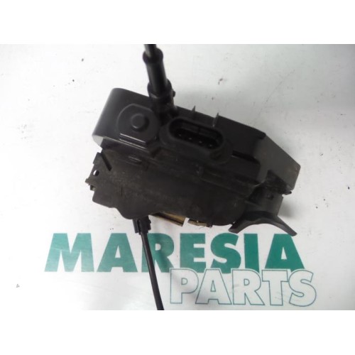 Renault - Megane Scenic - Door lock mechanism 4-door, front left