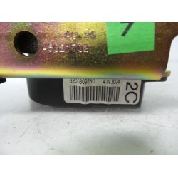 Renault - Megane Scenic - Rear seatbelt, centre