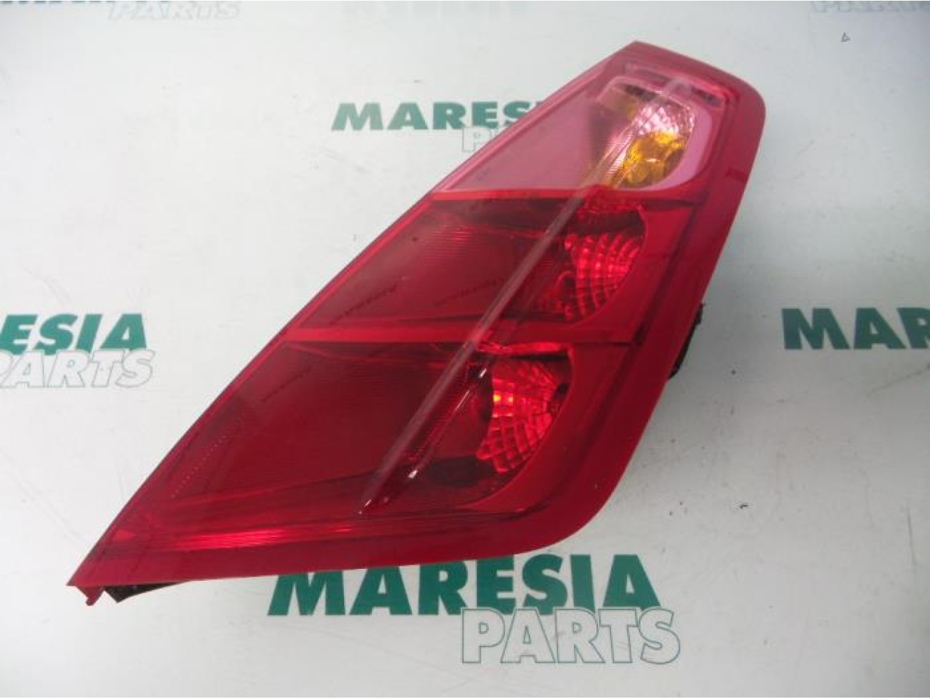 Fiat - Punto - Taillight, right