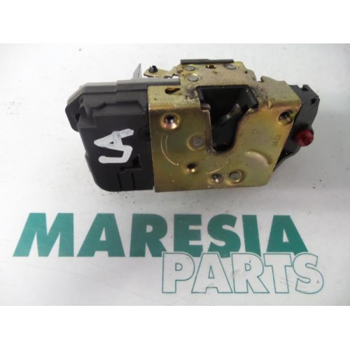 Citroen - Xsara - Rear door lock mechanism 4-door, left