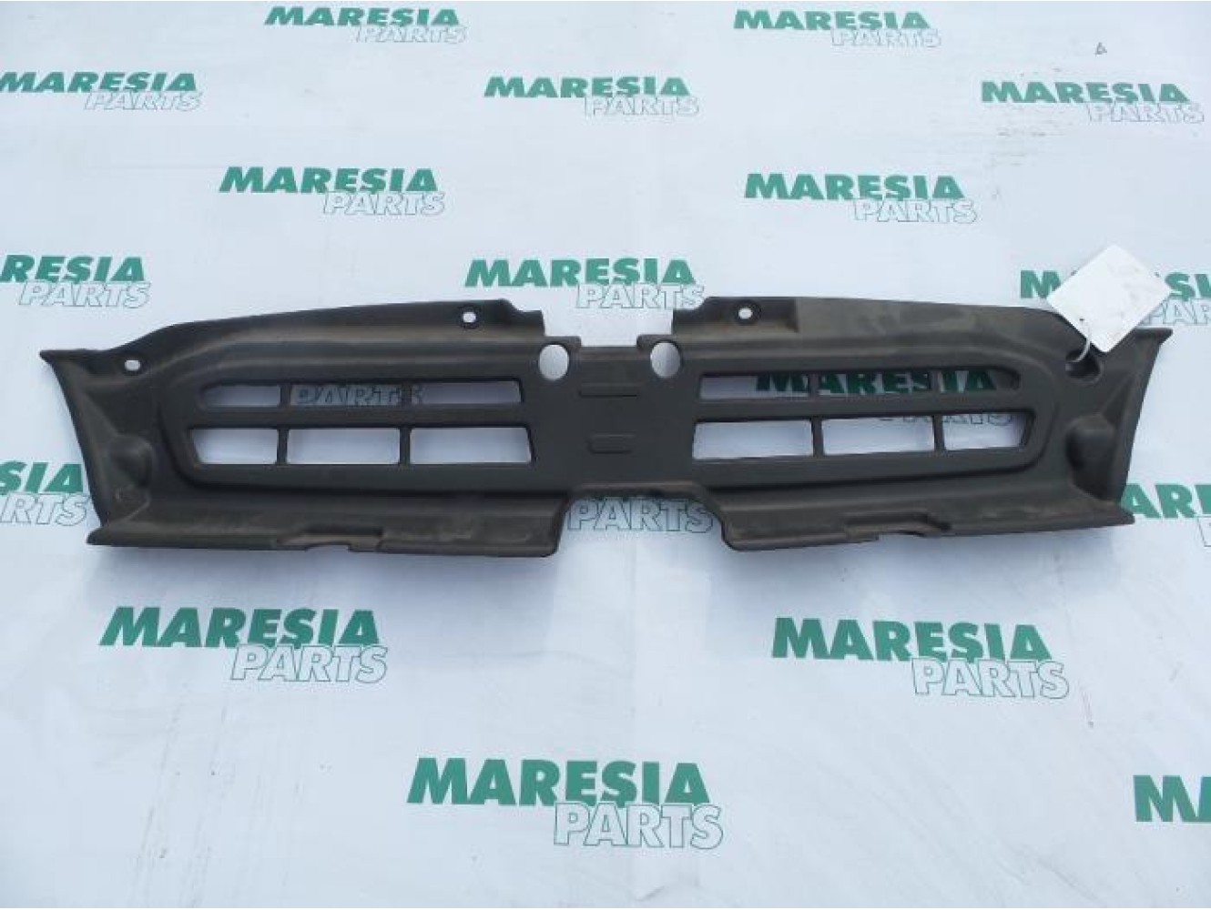 Citroen - Xsara - Grill