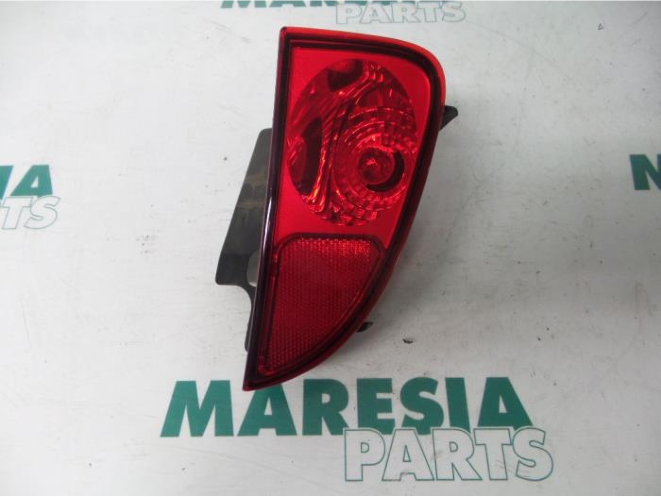 Renault - Espace - Rear fog light