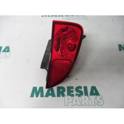 Renault - Espace - Rear fog light