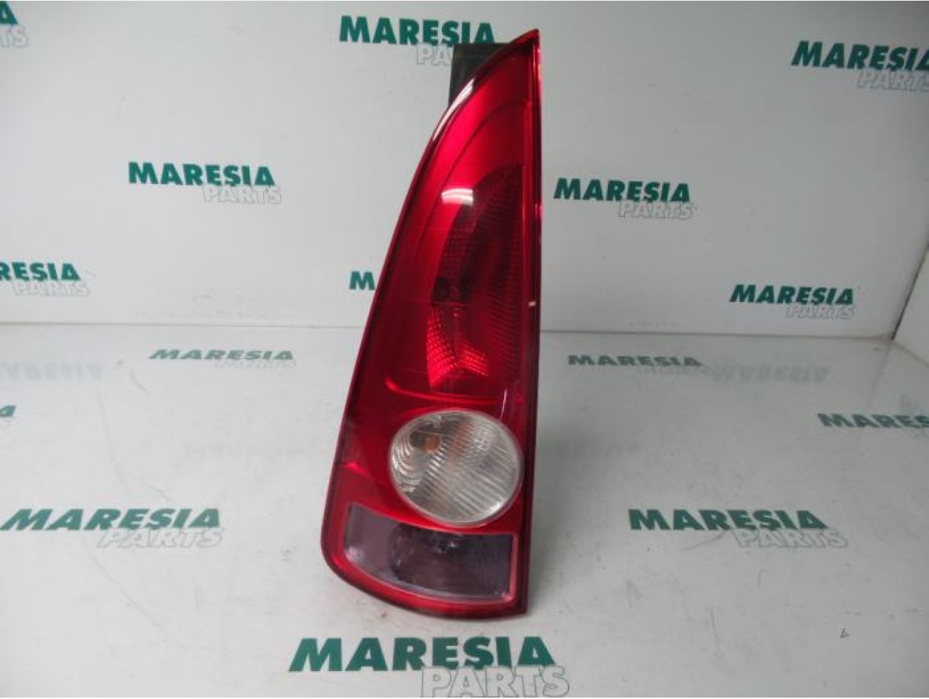 Renault - Espace - Taillight, left