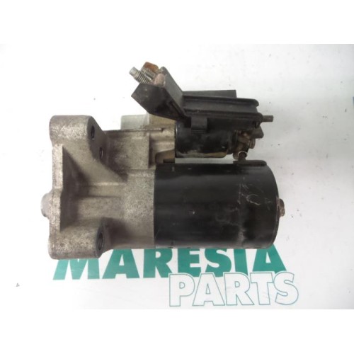 Renault - Espace - Startmotor
