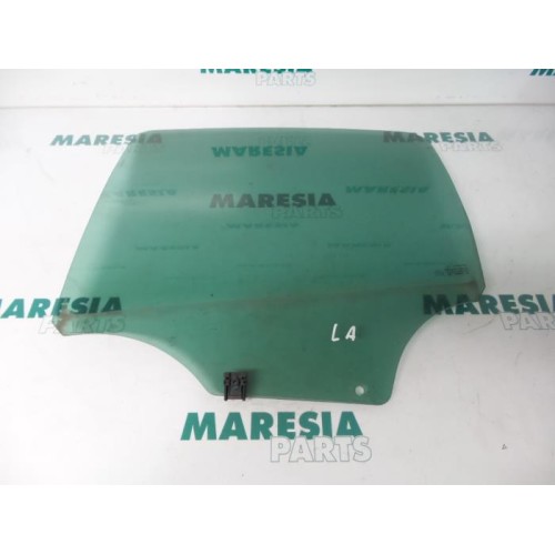 Citroen - C3 - Rear door window 4-door, left