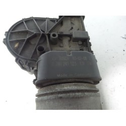 Peugeot - 206 - Front wiper motor