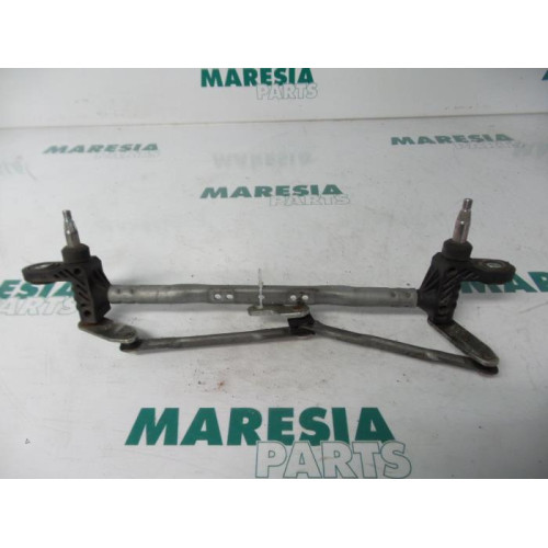 Fiat - 500 - Wiper mechanism