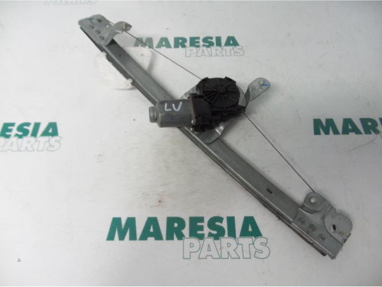 Dacia - Logan - Window mechanism 4-door, front left