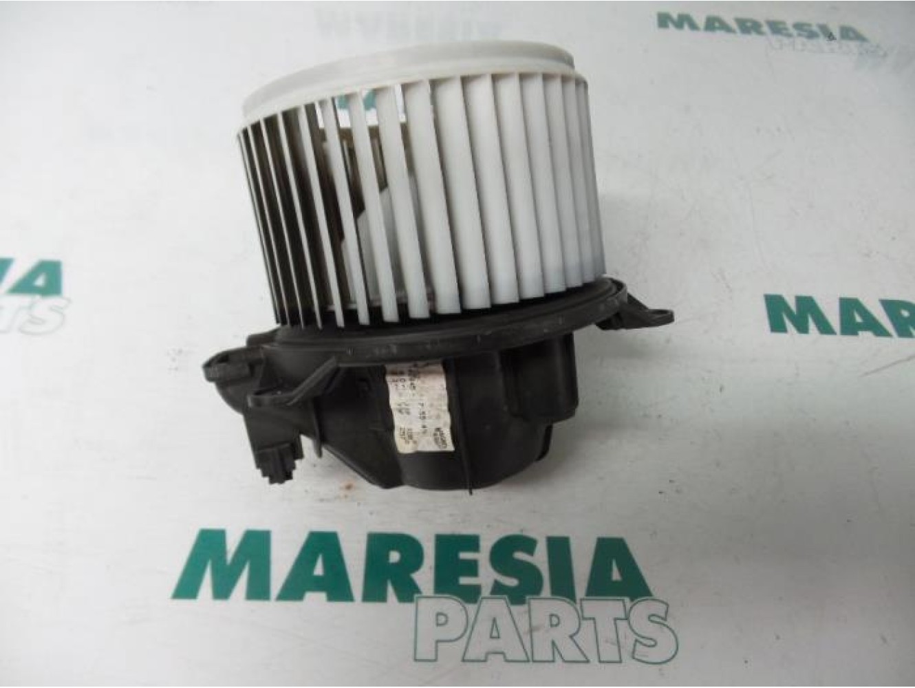 Fiat - Stilo - Heating and ventilation fan motor