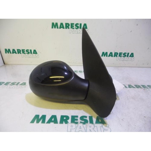 Peugeot - 206 - Wing mirror, right