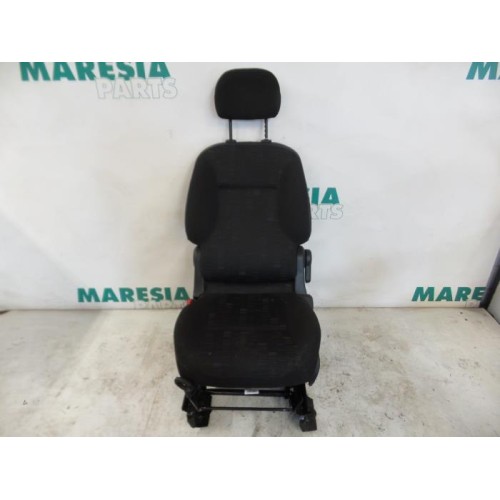 Citroen - Berlingo - Stoel links