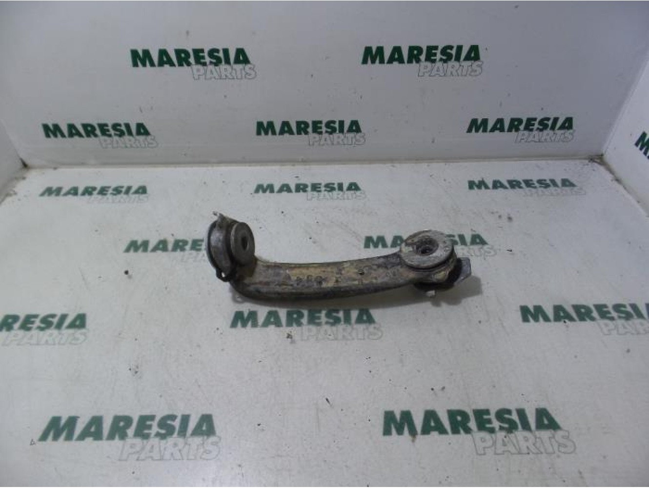 Renault - Laguna - Anti-roll bar guide