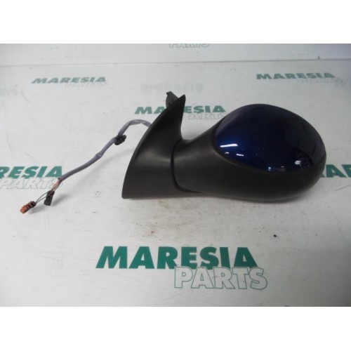 Peugeot - 1007 - Wing mirror, left