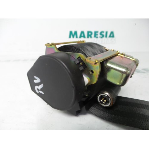 Peugeot - 1007 - Front seatbelt, right