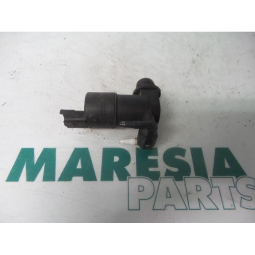 Peugeot - 1007 - Scheibensprüherpumpe vorne