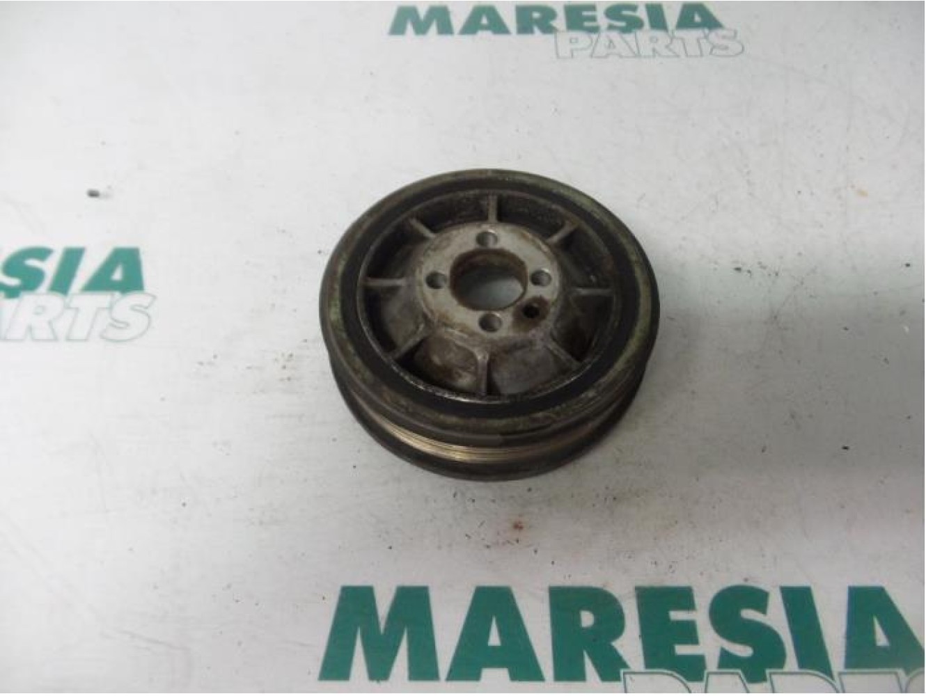 Alfa Romeo - 147 - Krukas Poelie