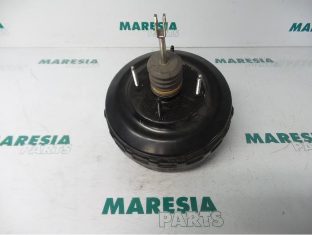Renault - Master - Brake servo
